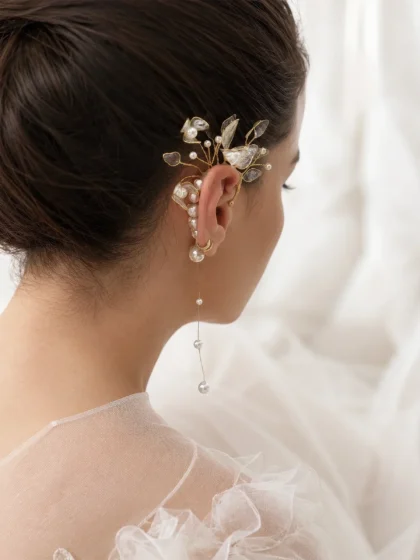 Maia Ear Cuff
